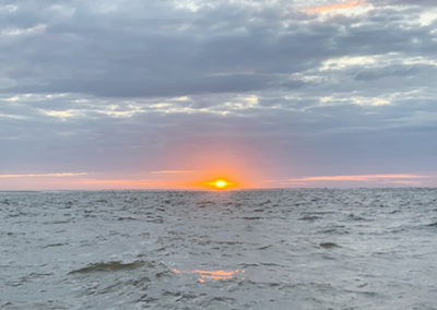 Sonnenuntergang am Ende des Meeres